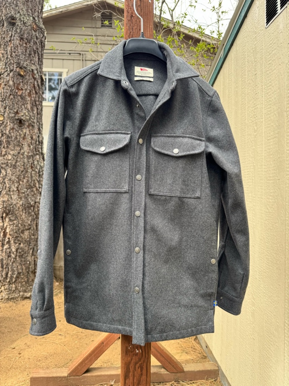 Fjallraven  Wool Men's Dark Gray Field Jacket with Chest Flap Pockets M/L